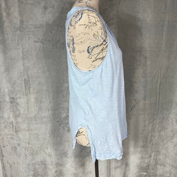 We the Free People Scoop Neck Tank Top Size Small Blue Relax Raw Edge Trim Snap - Picture 5 of 10